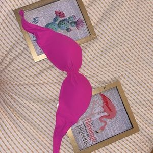 Pink bikini top, no-wire